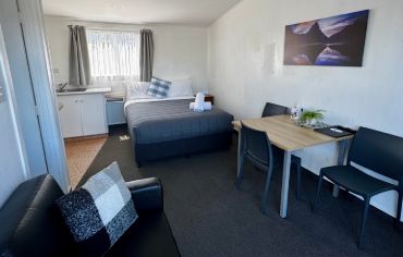 1-Bedroom Unit – Large